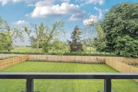 15 Furl Close, Maids Moreton