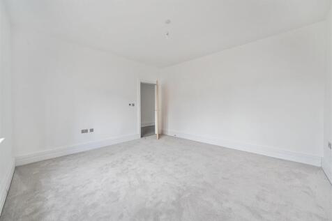 15 Furl Close, Maids Moreton
