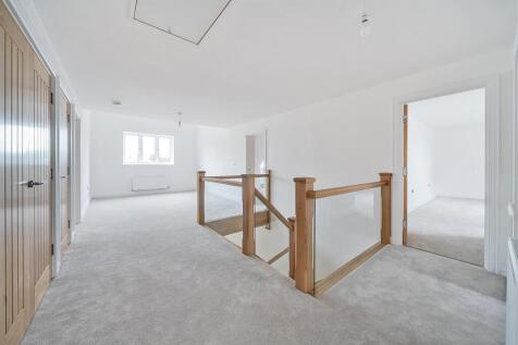 15 Furl Close, Maids Moreton