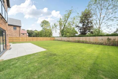 15 Furl Close, Maids Moreton