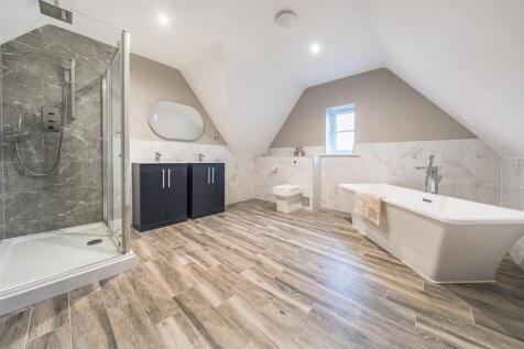 15a Brackley Road, Silverstone