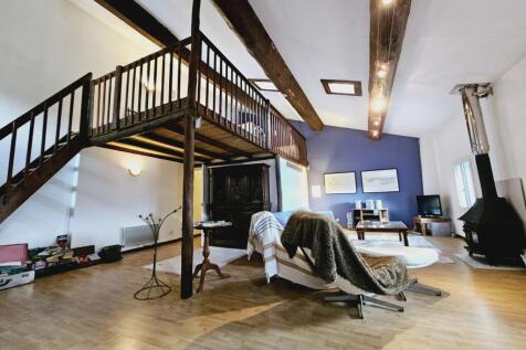 Property Image 4