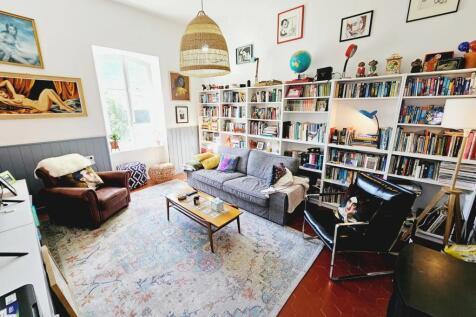 Property Image 4
