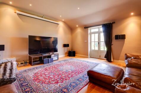 Property Image 32