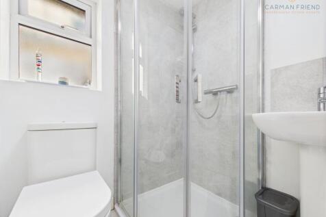 En-suite Garden Room