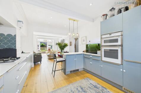 Kitchen/Dining/Living Room