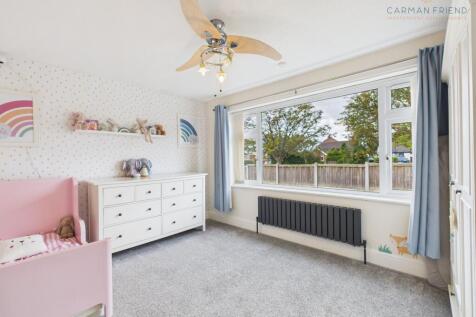 Bedroom 2/Lounge
