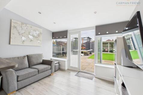 Kitchen/Dining/Living Room