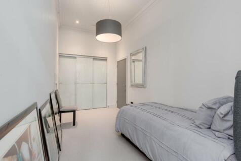 Double Bedroom 2