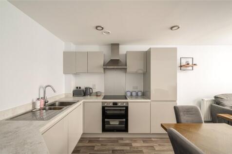 Living/Kitchen