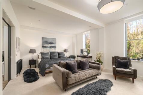 Priomary Bedroom