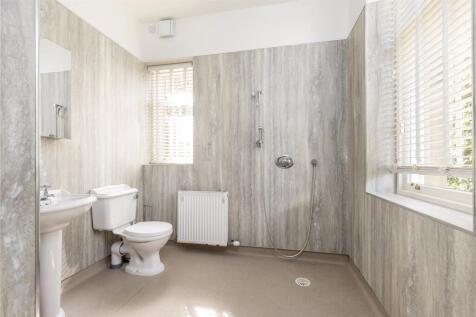 En Suite Shower