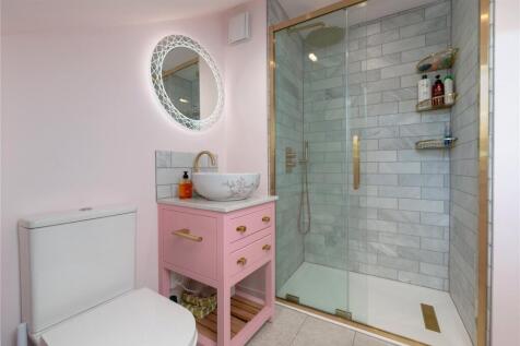 Upstairs Shower