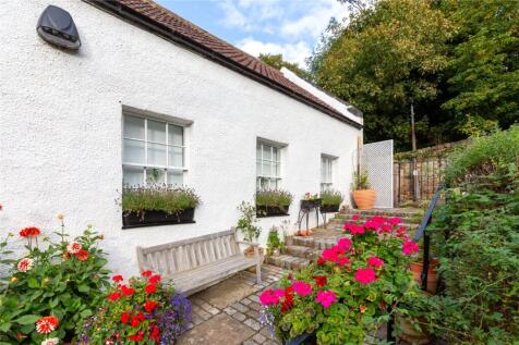 Cramond Village
