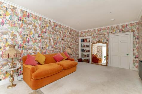 Bedroom/Study