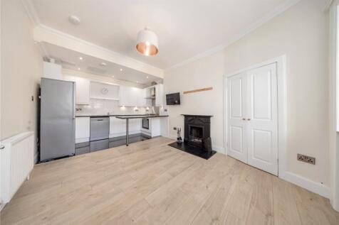 Kitchen/Living Room