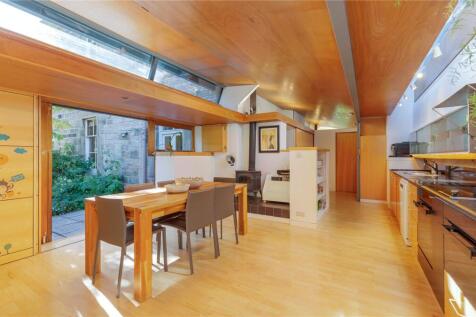Kitchen/Living Room