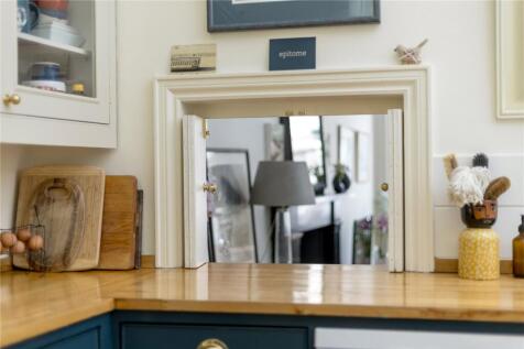 Kitchen Hatch