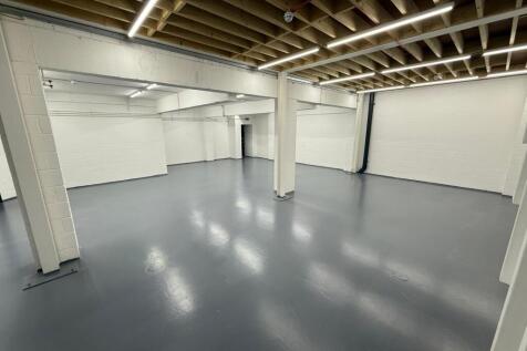 WhatsApp Image 2025-11-26 at 11.38.34_55389bac