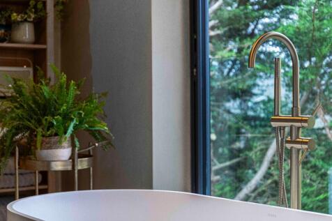 Master En-suite
