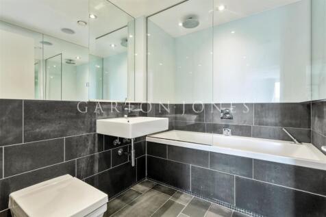 Master En-Suite
