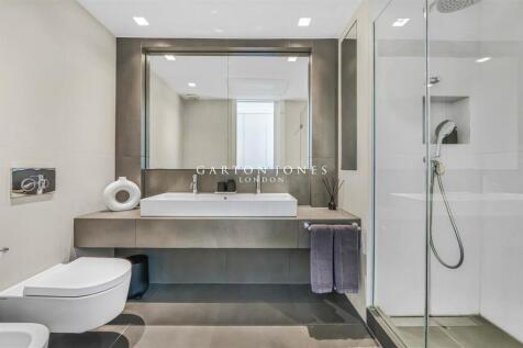 2nd Bedroom En-Suite