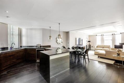 Kitchen/Reception