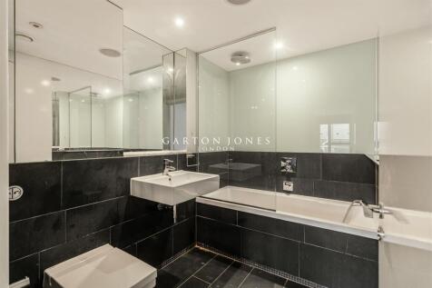 Master En-Suite