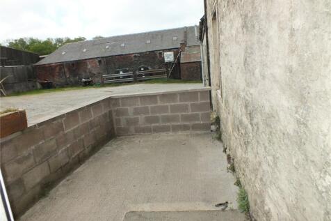 Rear Courtyard Area
