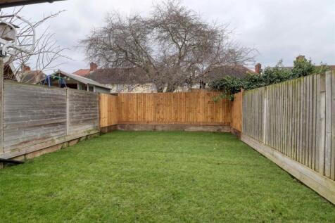 garden 1.jpg