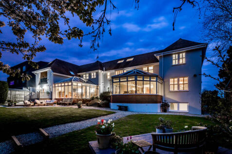 House. Partnership