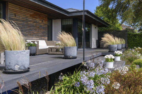 House. Partnership