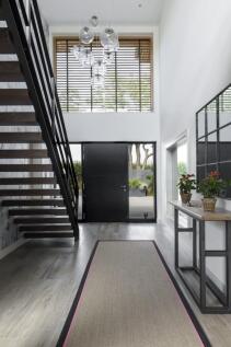 House. Partnership