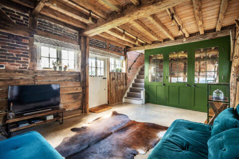 House. Partnership