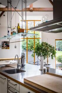 House. Partnership