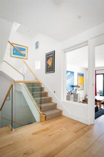 House. Partnership