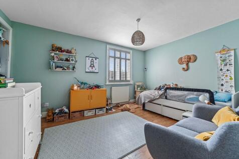 Bedroom Four/Dining 
