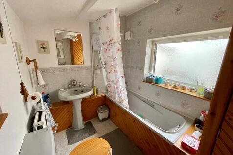 G/F Bathroom