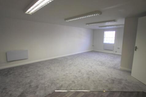 Kitchen Lounge Area