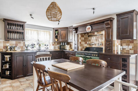 Kitchen/Breakfast