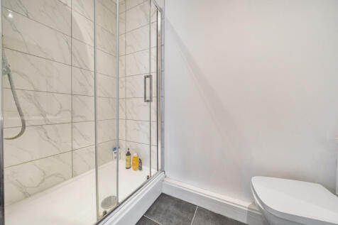 1362046-4-68e9044...