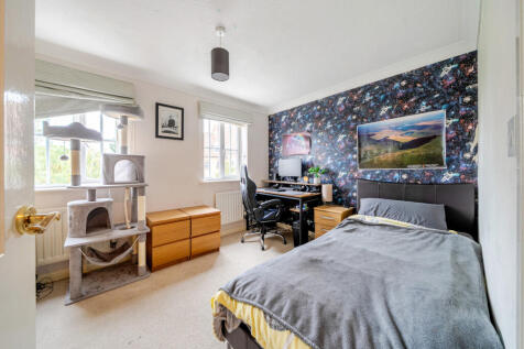 1363879-10-68e90a...