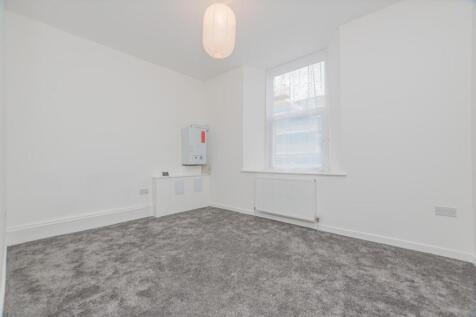 4. Bedroom 1 (1).jpg
