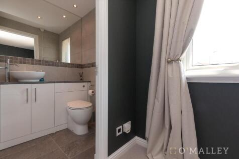 Bedroom 2 En-Suite