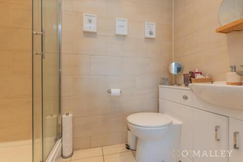 Bedroom 1 En-Suite