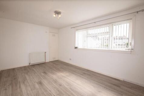 Master Bedroom (2)