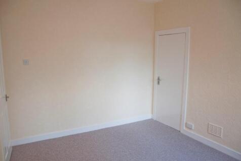 Bedroom 3 (2).jpg