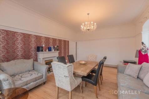 35. Dining Room 4.jpg