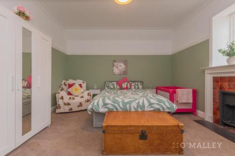 50. Bedroom 3 2.jpg