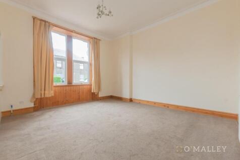 12. Bedroom 1.jpg